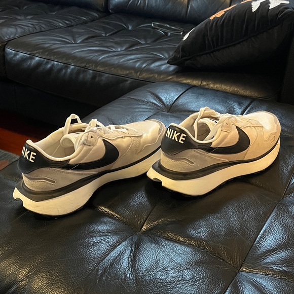 Nike Phoenix Waffle Sneakers - sz 8 - Picture 2 of 7